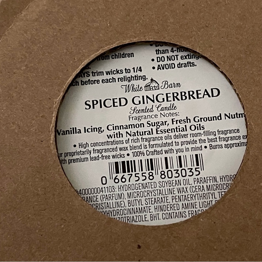 White Barn Spiced Gingerbread Three Wick Scented Candle - Picture 9 of 10